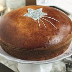 Βασιλόπιτα Πολίτικη σαν τσουρέκι